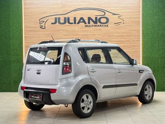 KIA-SOUL-1.6 EX 16V GASOLINA 4P MANUAL KIA-SOUL-2010