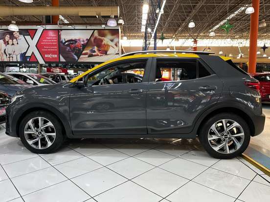 KIA-STONIC-2022