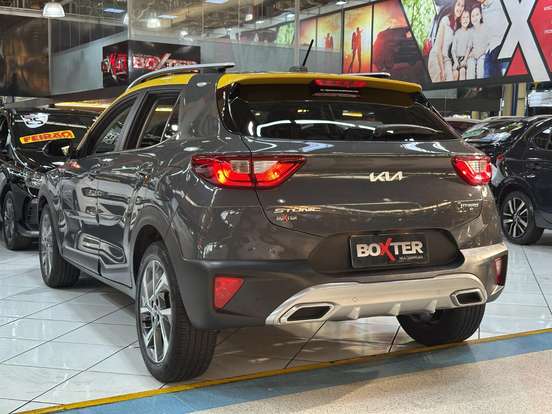 KIA-STONIC-2022