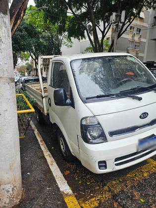 KIA BONGO 2.5 K-2500 4X2 CS TURBO DIESEL 2P MANUAL