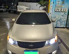 KIA CERATO 1.6 EX3 SEDAN 16V GASOLINA 4P MANUAL KIA CERATO 1.6 EX3 SEDAN 16V GASOLINA 4P MANUAL