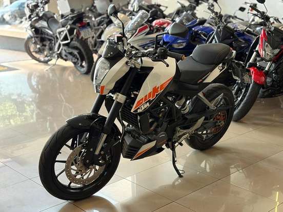 KTM-200 DUKE-2017
