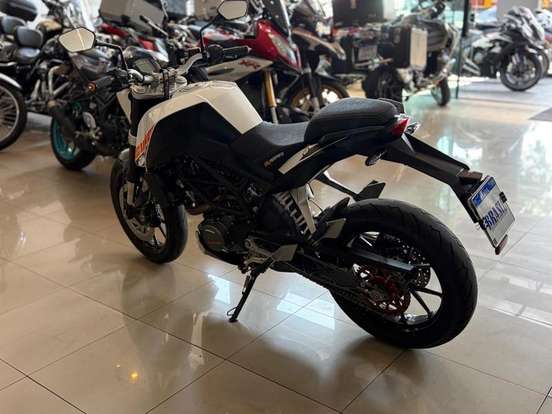KTM-200 DUKE-2017