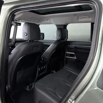 LAND ROVER-DEFENDER-2021