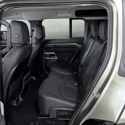 LAND ROVER-DEFENDER-2021