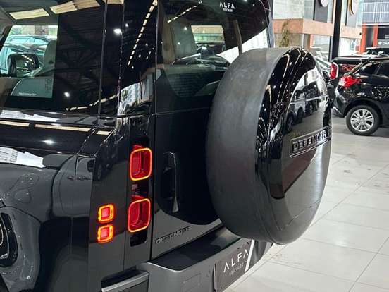 LAND ROVER-DEFENDER-2.0 P300 GASOLINA 90 SE AWD AUTOMÁTICO LAND ROVER-DEFENDER-2021