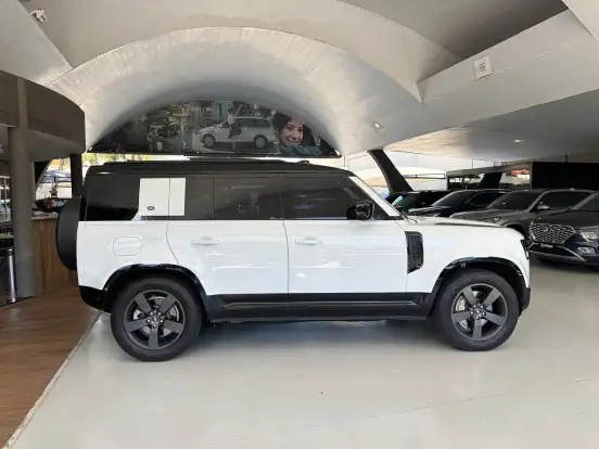 LAND ROVER-DEFENDER-2022