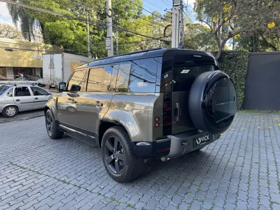 LAND ROVER-DEFENDER-3.0 D300 TURBO DIESEL MHEV 110 X-DYNAMIC SE AWD AUTOMÁTICO LAND ROVER-DEFENDER-2023