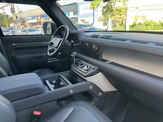 LAND ROVER-DEFENDER-2023