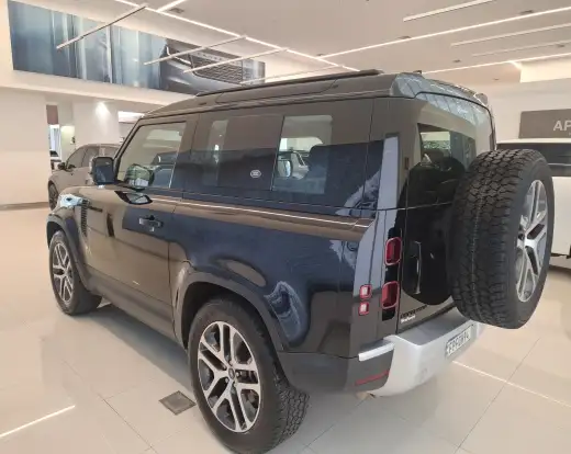 LAND ROVER-DEFENDER-2023