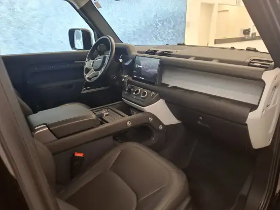 LAND ROVER-DEFENDER-3.0 D300 TURBO DIESEL MHEV 90 HSE AWD AUTOMÁTICO LAND ROVER-DEFENDER-2023