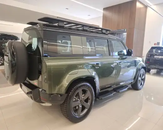 LAND ROVER-DEFENDER-2026