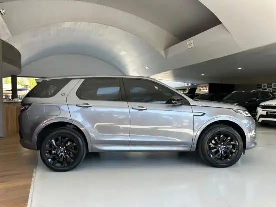 LAND ROVER-DISCOVERY SPORT-2.0 P250 TURBO FLEX R-DYNAMIC SE AUTOMÁTICO LAND ROVER-DISCOVERY SPORT-2023
