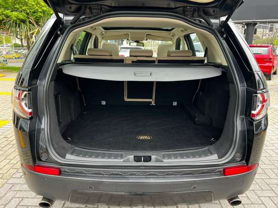 LAND ROVER-DISCOVERY SPORT-2018