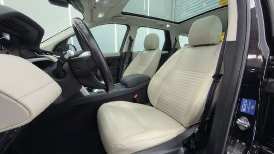 LAND ROVER-DISCOVERY SPORT-2020