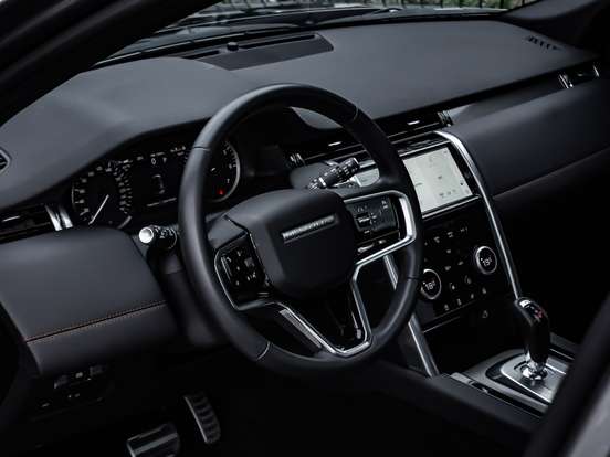 LAND ROVER-DISCOVERY SPORT-2023