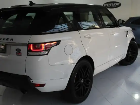 LAND ROVER-RANGE ROVER SPORT-3.0 HSE 4X4 V6 24V TURBO DIESEL 4P AUTOMÁTICO LAND ROVER-RANGE ROVER SPORT-2015