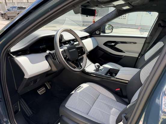 LAND ROVER-RANGE ROVER EVOQUE-2.0 P250 FLEX AUTOBIOGRAPHY AWD AUTOMÁTICO LAND ROVER-RANGE ROVER EVOQUE-2026