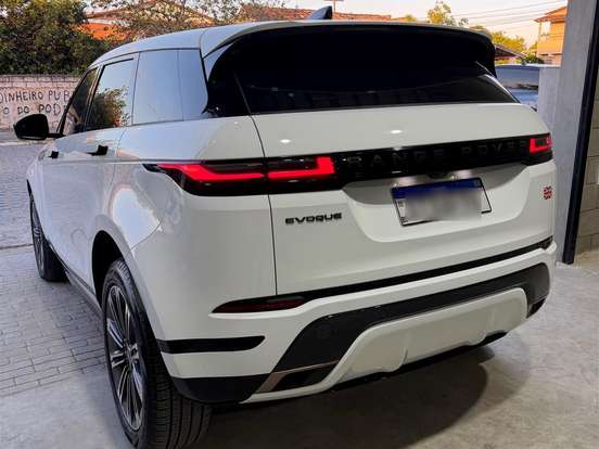 LAND ROVER-RANGE ROVER EVOQUE-2.0 P250 FLEX R-DYNAMIC HSE AWD AUTOMÁTICO LAND ROVER-RANGE ROVER EVOQUE-2024