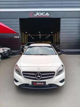 MERCEDES-BENZ-A 200-1.6 TURBO 16V FLEX 4P AUTOMÁTICO MERCEDES-BENZ-A 200-2014