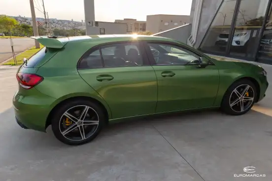MERCEDES-BENZ-A 250-2021