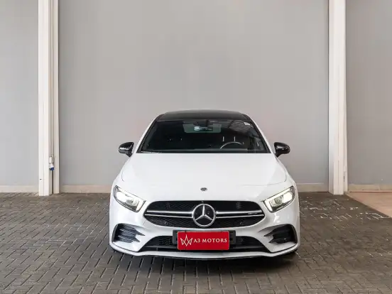 MERCEDES-BENZ-A 35 AMG-2020