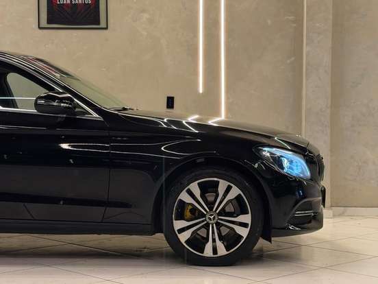MERCEDES-BENZ-C 180-1.6 CGI AVANTGARDE 16V TURBO GASOLINA 4P AUTOMÁTICO MERCEDES-BENZ-C 180-2014