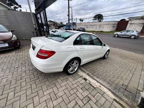 MERCEDES-BENZ-C 180-1.6 CGI CLASSIC 16V TURBO GASOLINA 4P AUTOMÁTICO MERCEDES-BENZ-C 180-2011