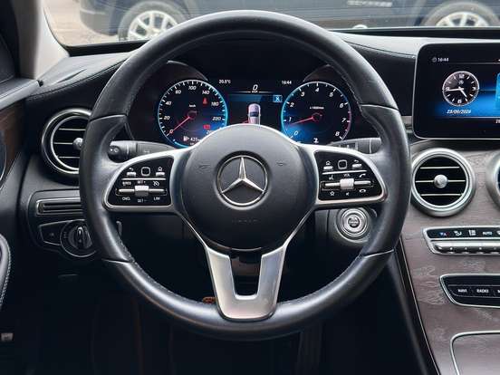 MERCEDES-BENZ-C 180-2020