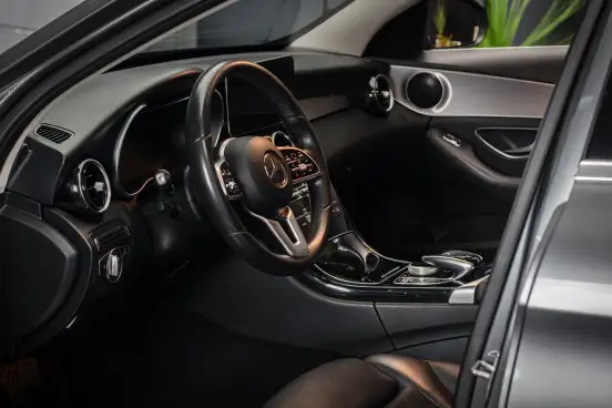 MERCEDES-BENZ-C 200-2018
