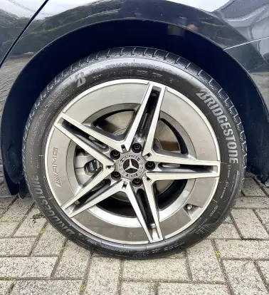 MERCEDES-BENZ-C 200-2023