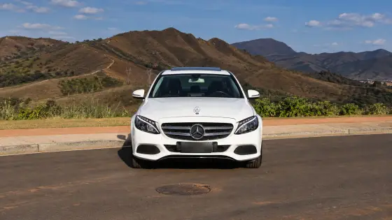 MERCEDES-BENZ C 250 2.0 CGI GASOLINA AVANTGARDE 9G-TRONIC