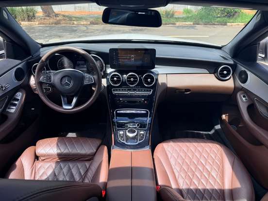 MERCEDES-BENZ-C 250-2.0 CGI SPORT TURBO 16V GASOLINA 4P AUTOMÁTICO MERCEDES-BENZ-C 250-2017