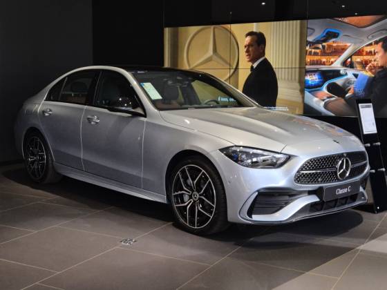 MERCEDES-BENZ C 300 2.0 EQ BOOST HÍBRIDO AMG LINE 9G-TRONIC