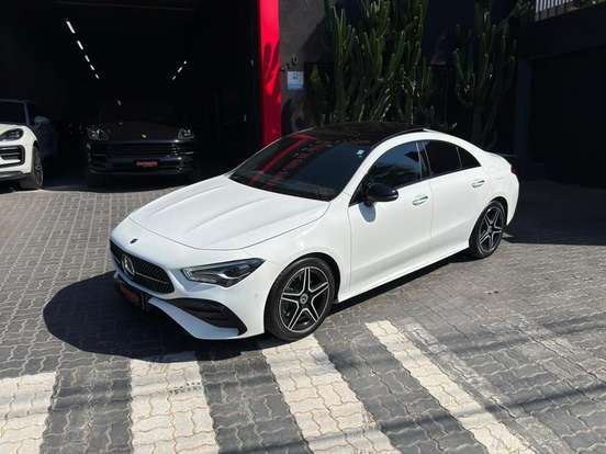 MERCEDES-BENZ-CLA 200-2024