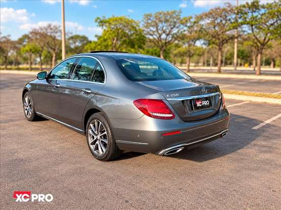MERCEDES-BENZ-E 250-2016