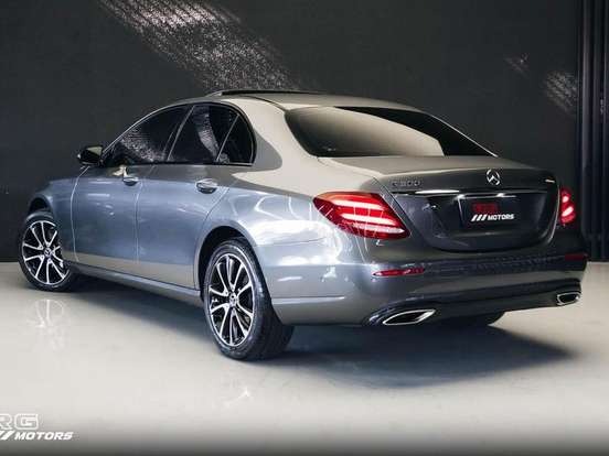 MERCEDES-BENZ-E 300-2.0 CGI GASOLINA AVANTGARDE 9G-TRONIC MERCEDES-BENZ-E 300-2019