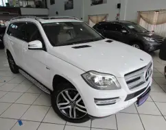 MERCEDES-BENZ GL 350 3.0 BLUETEC SPORT 4X4 V6 DIESEL 4P AUTOMÁTICO MERCEDES-BENZ GL 350 3.0 BLUETEC SPORT 4X4 V6 DIESEL 4P AUTOMÁTICO