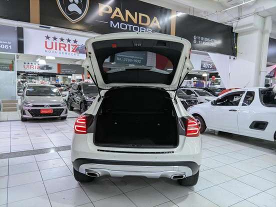 MERCEDES-BENZ-GLA 200-2015