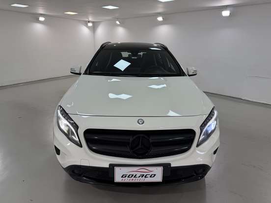 MERCEDES-BENZ-GLA 200-2016
