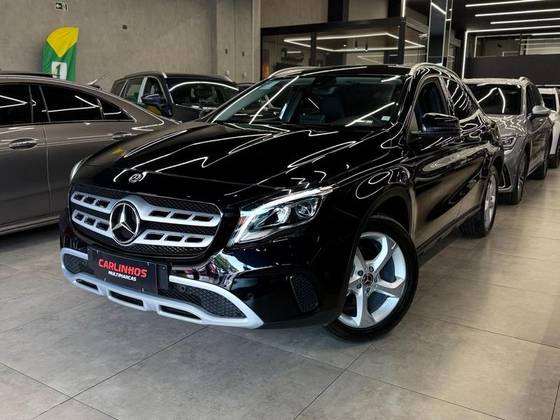 MERCEDES-BENZ GLA 200 1.6 CGI FLEX ADVANCE 7G-DCT