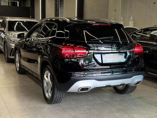 MERCEDES-BENZ-GLA 200-1.6 CGI FLEX ADVANCE 7G-DCT MERCEDES-BENZ-GLA 200-2018