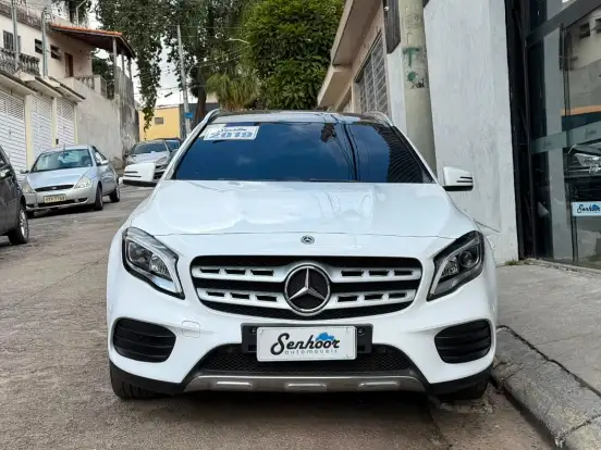 MERCEDES-BENZ-GLA 250-2.0 CGI GASOLINA SPORT 7G-DCT MERCEDES-BENZ-GLA 250-2019