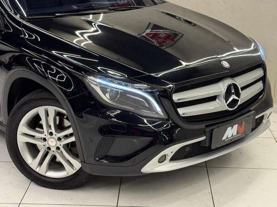 MERCEDES-BENZ-GLA 250-2.0 16V TURBO GASOLINA ENDURO 4P AUTOMÁTICO MERCEDES-BENZ-GLA 250-2016