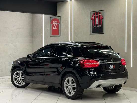 MERCEDES-BENZ-GLA 250-2.0 16V TURBO GASOLINA ENDURO 4P AUTOMÁTICO MERCEDES-BENZ-GLA 250-2016