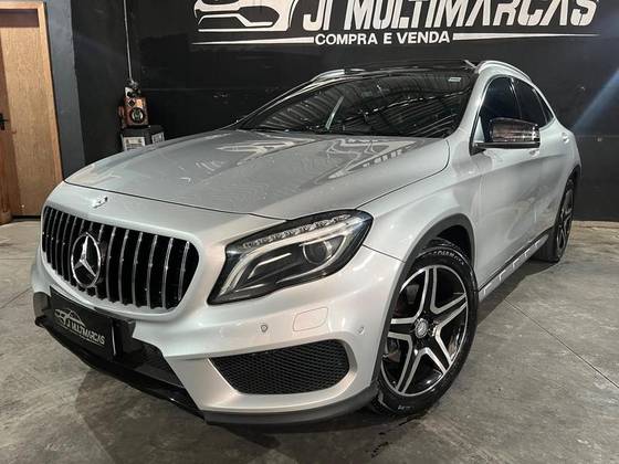 MERCEDES-BENZ GLA 250 2.0 16V TURBO GASOLINA SPORT 4P AUTOMÁTICO