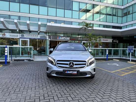 MERCEDES-BENZ-GLA 250-2.0 16V TURBO GASOLINA VISION 4P AUTOMÁTICO MERCEDES-BENZ-GLA 250-2015