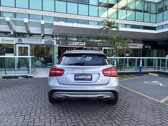 MERCEDES-BENZ-GLA 250-2015