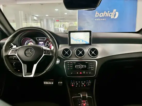 MERCEDES-BENZ-GLA 45 AMG-2.0 16V TURBO GASOLINA 4P AUTOMÁTICO MERCEDES-BENZ-GLA 45 AMG-2015