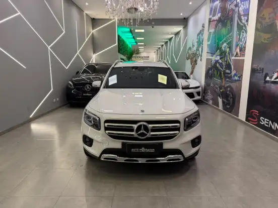 MERCEDES-BENZ-GLB 200-2021